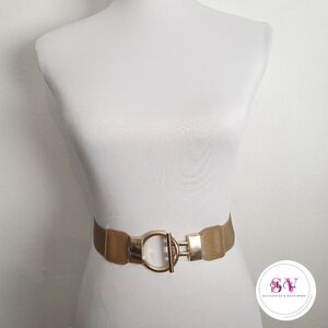 Stretchy Tan Belt With Gold Buckle